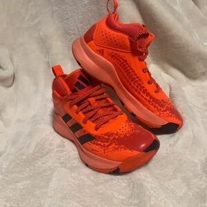 adidas boys sneakers SZ 3.5